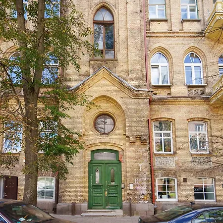 Vintage Charm In The Center Of Апартаменти