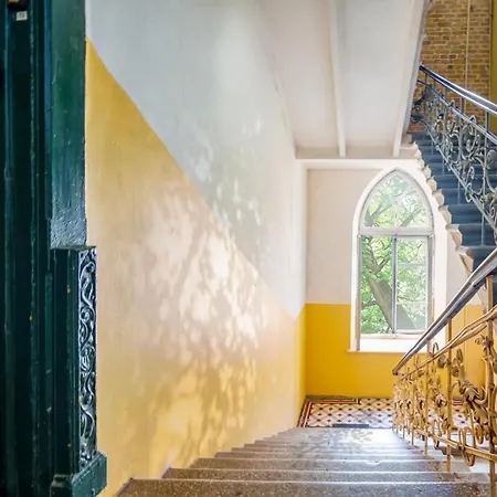 Vintage Charm In The Center Of